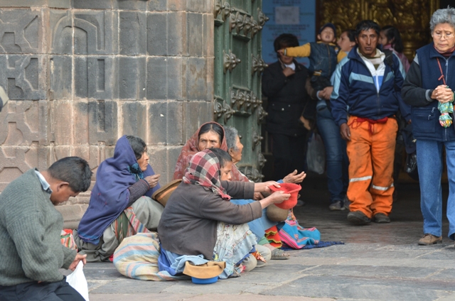 Cusco_Xmas_market_68.JPG